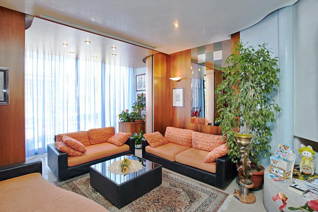 Hotel Sara Caorle Zewnętrze zdjęcie