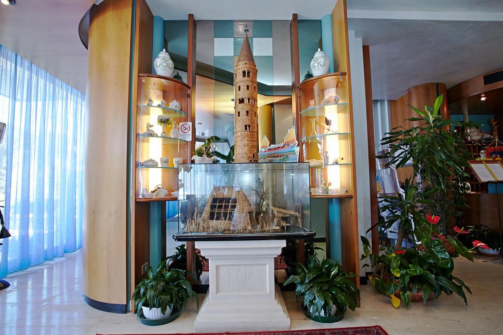 Hotel Sara Caorle Zewnętrze zdjęcie