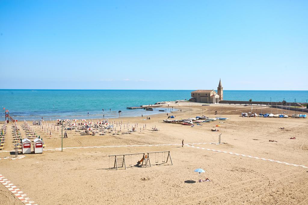 Hotel Sara Caorle Zewnętrze zdjęcie